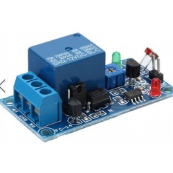 Photosensitive resistance sensor relay